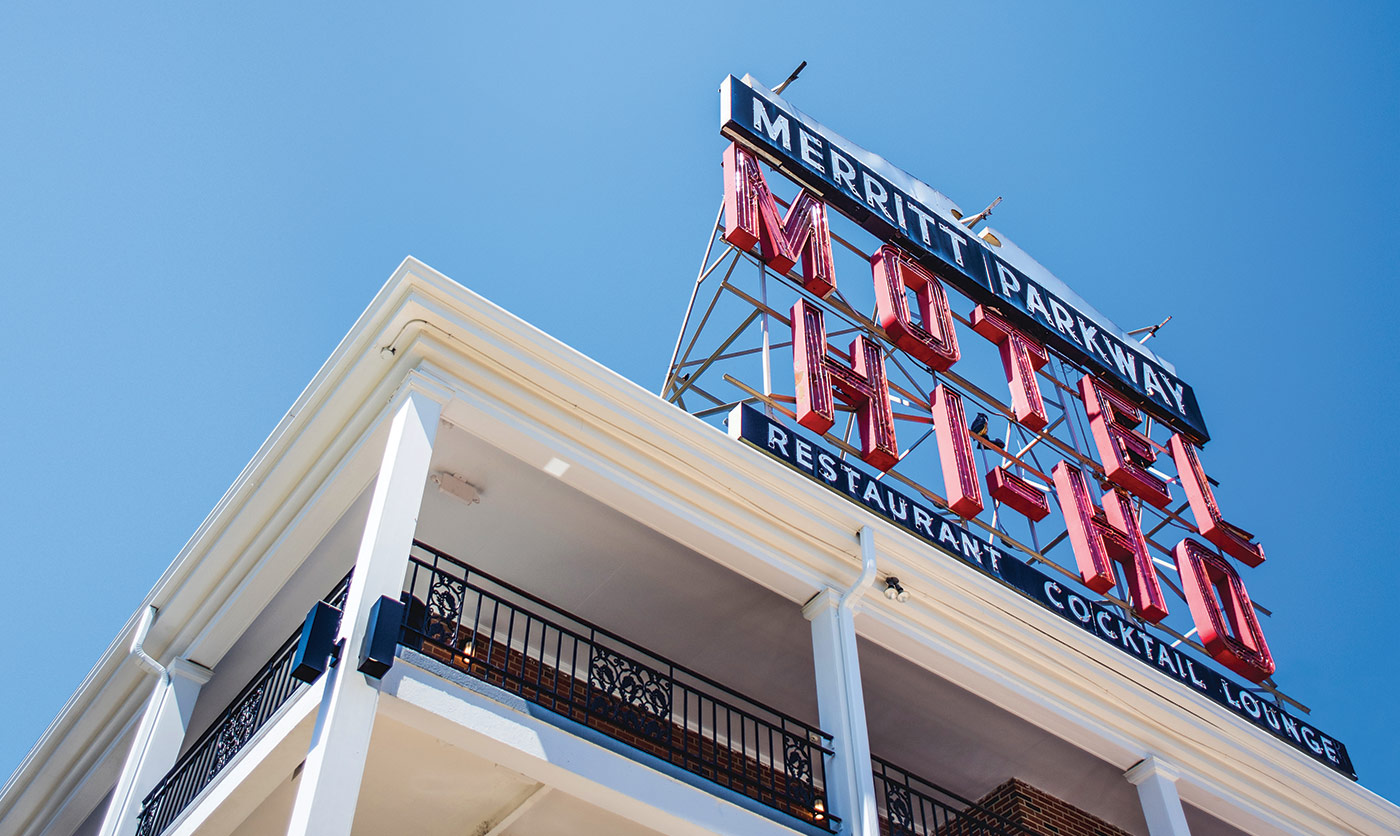 hotel hi ho neon sign